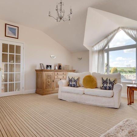 Dukesfield Cottage Bamburgh Exterior foto